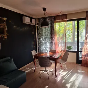Homey Art Next To Drujba Metro Stations And Bul.tsarigradsko Shose Apartment