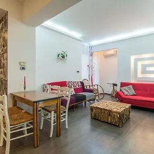 Center Next To Vitosha Boulevard Appartamento